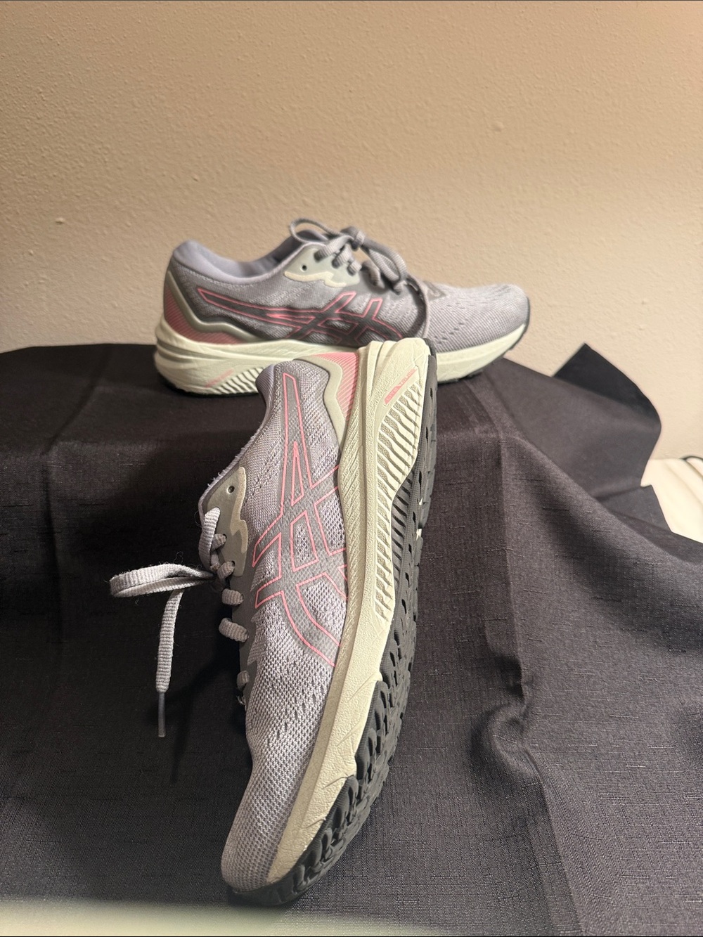 Asics Women's Running Shoes - Light Gray with Pink Accents